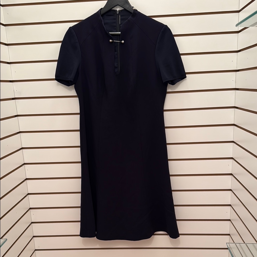 Elie Tahari Black Short Sleeve Sheath Dress